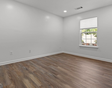 2122 Meadow Peak Road - Photo Thumbnail 27