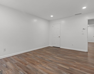 2122 Meadow Peak Road - Photo Thumbnail 24