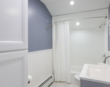 7 Hill St - Photo Thumbnail 15