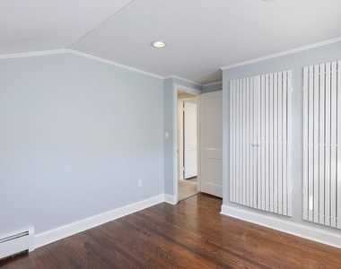 7 Hill St - Photo Thumbnail 13