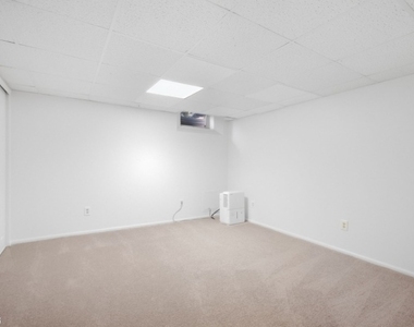 126 Locust Ct - Photo Thumbnail 23