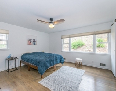 4 Molly Stark Dr - Photo Thumbnail 16