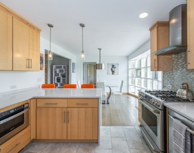 4 Molly Stark Dr - Photo Thumbnail 15
