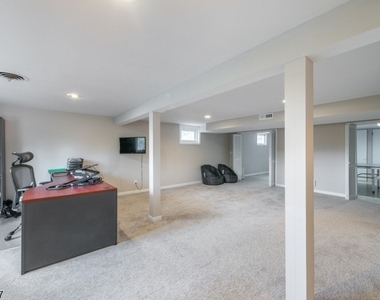 4 Molly Stark Dr - Photo Thumbnail 25