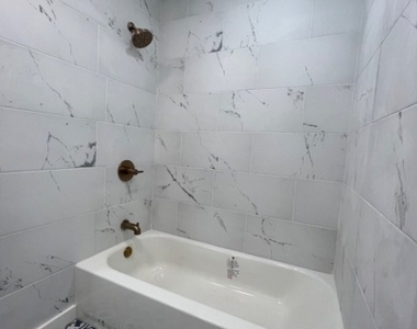 111 Spring St7moran - Photo Thumbnail 5