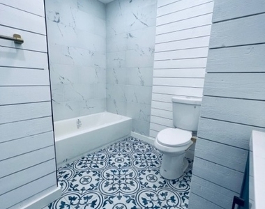111 Spring St7moran - Photo Thumbnail 6