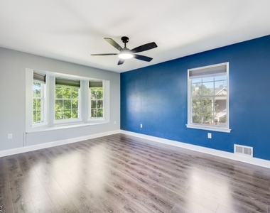 3910 Graham Ct - Photo Thumbnail 15