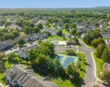 3910 Graham Ct - Photo Thumbnail 29