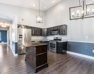 3910 Graham Ct - Photo Thumbnail 8