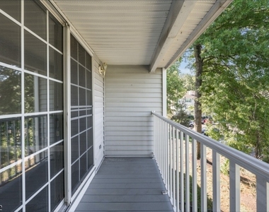 3910 Graham Ct - Photo Thumbnail 23