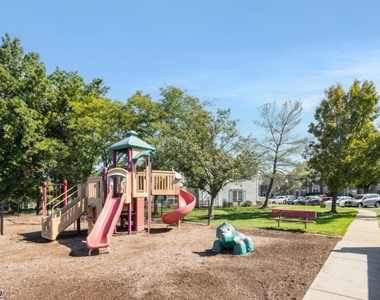 3910 Graham Ct - Photo Thumbnail 31