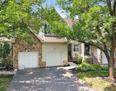 53 Dewitt Ln - Photo Thumbnail 26