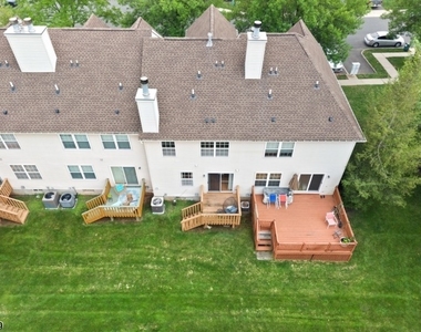 53 Dewitt Ln - Photo Thumbnail 25
