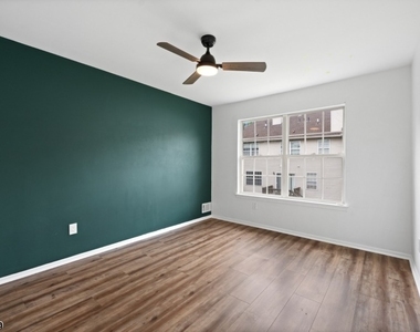 53 Dewitt Ln - Photo Thumbnail 19