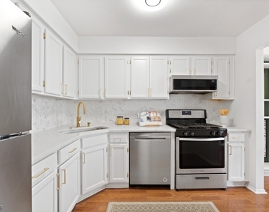 53 Dewitt Ln - Photo Thumbnail 9