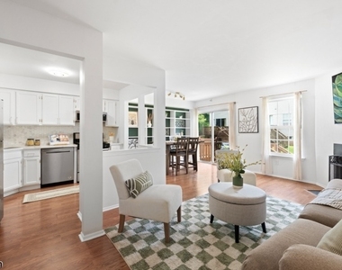 53 Dewitt Ln - Photo Thumbnail 6