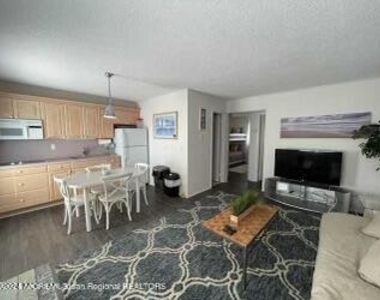 1401 Boulevard - Photo Thumbnail 5