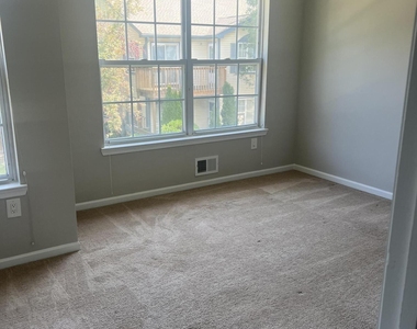 3 Shearwater Hollow Road - Photo Thumbnail 11