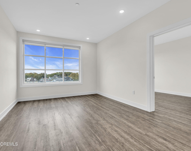 521 Lake Avenue - Photo Thumbnail 2