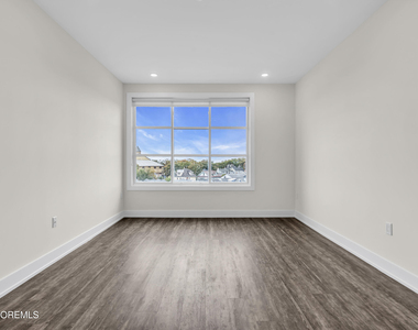 521 Lake Avenue - Photo Thumbnail 6