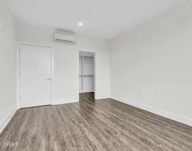 521 Lake Avenue - Photo Thumbnail 7