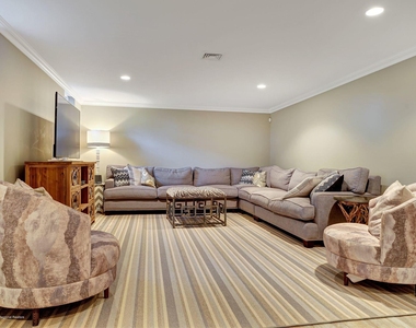 401 Monmouth Avenue - Photo Thumbnail 22