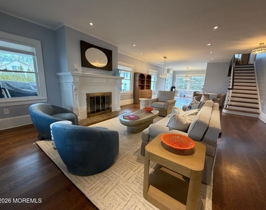 125 Cedar Avenue - Photo Thumbnail 4