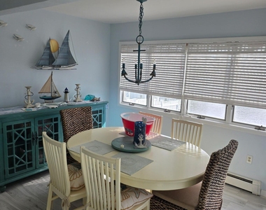 1206 Polaris Court - Photo Thumbnail 7