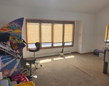 1206 Polaris Court - Photo Thumbnail 11