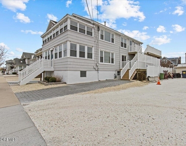 51 3rd Avenue - Photo Thumbnail 1