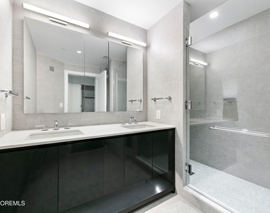 15 Morris Avenue - Photo Thumbnail 8
