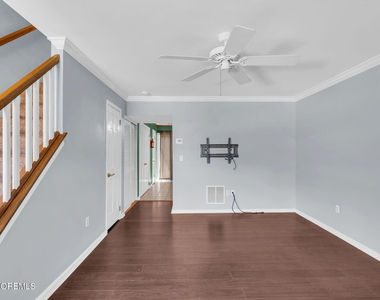 1146 Sawmill Road - Photo Thumbnail 6