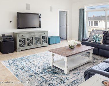 304 Cutter Lane - Photo Thumbnail 7