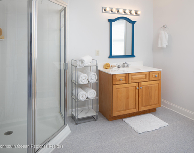 304 Cutter Lane - Photo Thumbnail 21