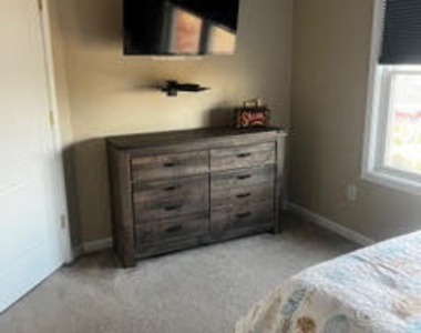 207 Ceylon Avenue - Photo Thumbnail 14