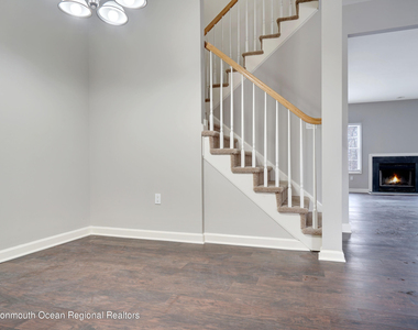 44 Smock Court - Photo Thumbnail 4