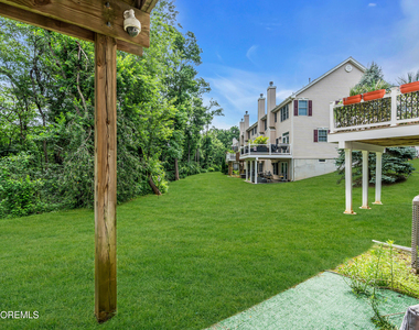 44 Smock Court - Photo Thumbnail 32
