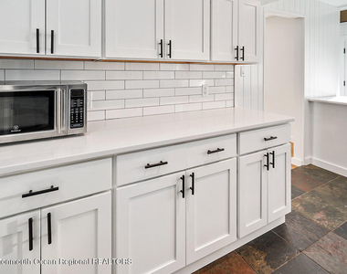 119 Branch Avenue - Photo Thumbnail 11