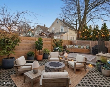 119 Branch Avenue - Photo Thumbnail 23