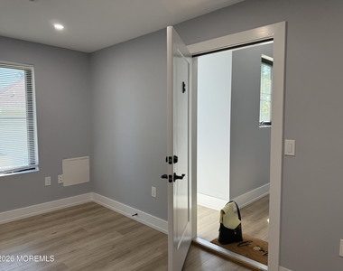 193 Liberty Street - Photo Thumbnail 11