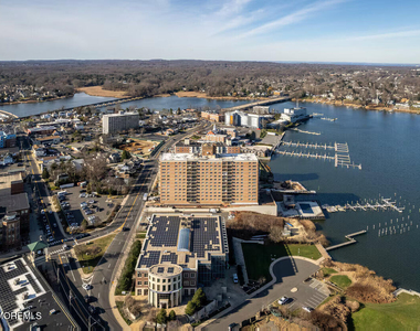 28 Riverside Avenue - Photo Thumbnail 5