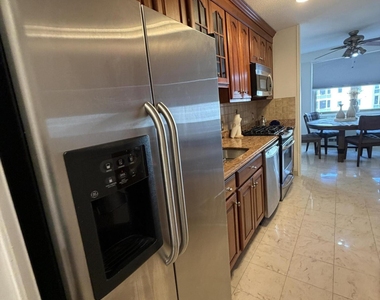 28 Riverside Avenue - Photo Thumbnail 14