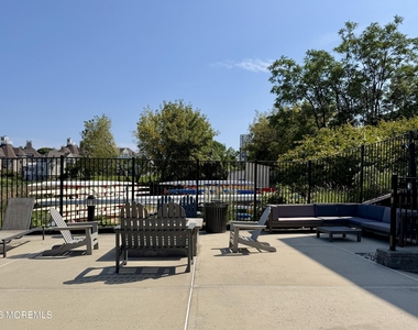 28 Riverside Avenue - Photo Thumbnail 44