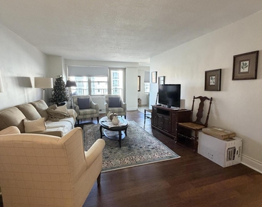 28 Riverside Avenue - Photo Thumbnail 9