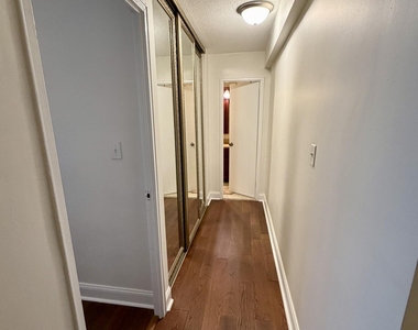 28 Riverside Avenue - Photo Thumbnail 16