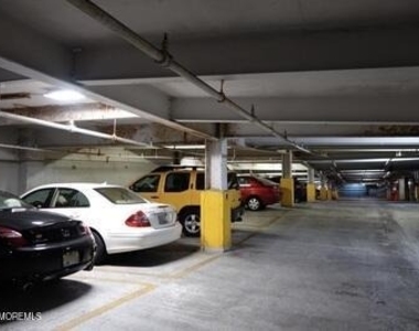 28 Riverside Avenue - Photo Thumbnail 54