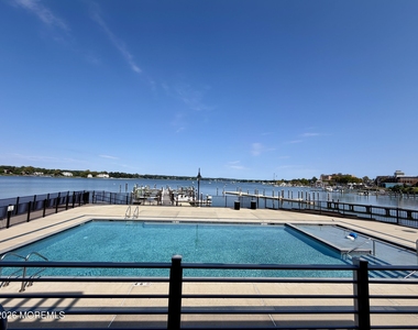 28 Riverside Avenue - Photo Thumbnail 2