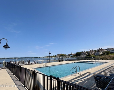 28 Riverside Avenue - Photo Thumbnail 37
