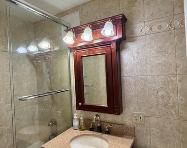 28 Riverside Avenue - Photo Thumbnail 23