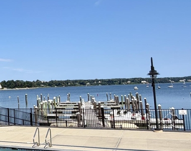 28 Riverside Avenue - Photo Thumbnail 41